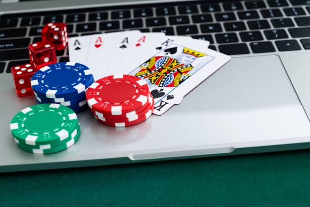 hg88 app interface showing slot games and live casino options